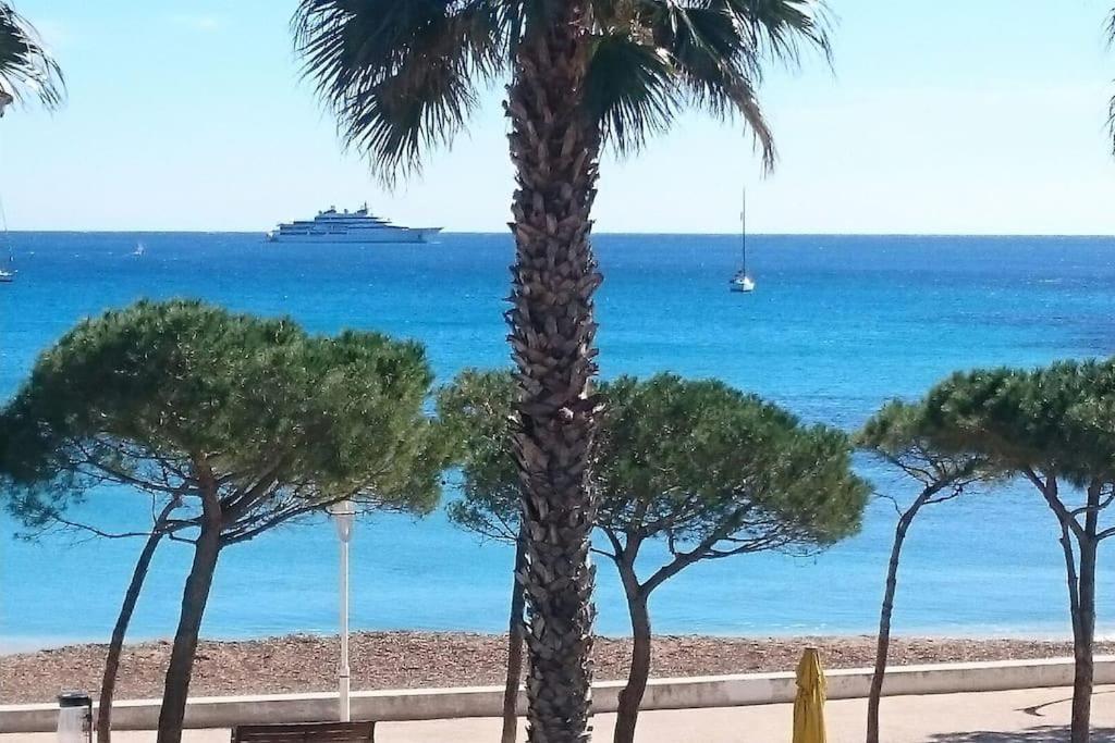 T3 Sur La Plage Vue Feerique Mer,Wifi, Parking Inclus , Clim La Ciotat Extérieur photo