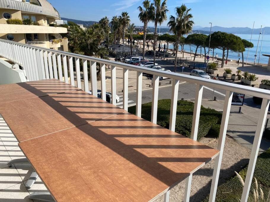 T3 Sur La Plage Vue Feerique Mer,Wifi, Parking Inclus , Clim La Ciotat Extérieur photo